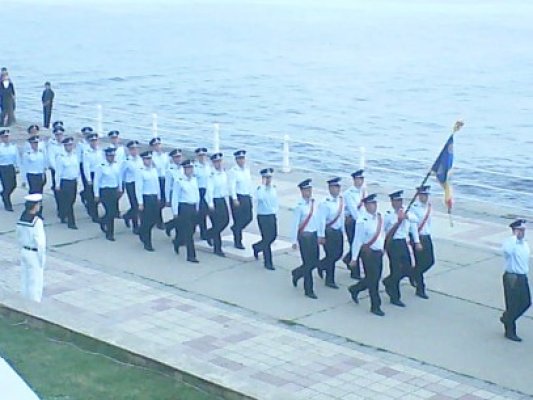 Prefectura marchează Ziua Drapelului